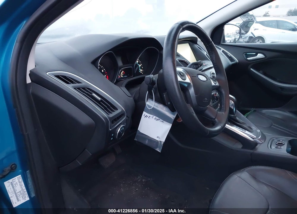 2013 FORD FOCUS TITANIUM VIN: 1FADP3N21DL108713