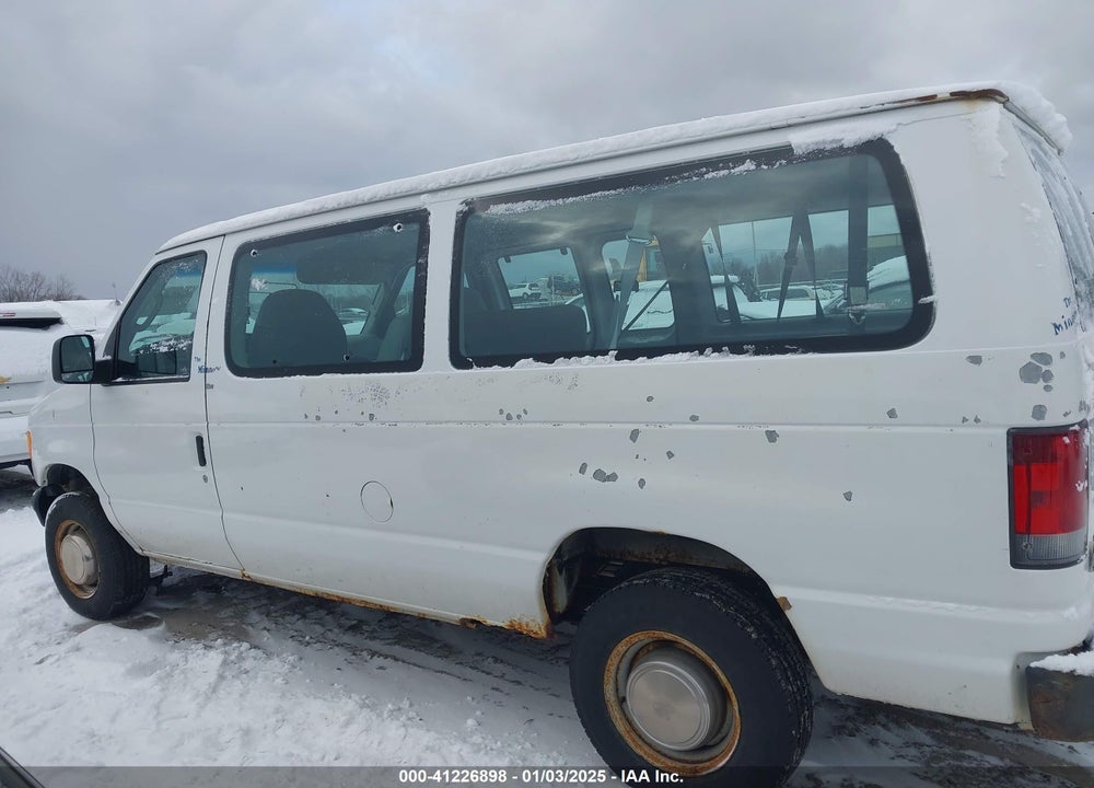 2003 FORD E-350 SUPER DUTY CHATEAU/XL/XLT VIN: 1FMNE31L33HB04341
