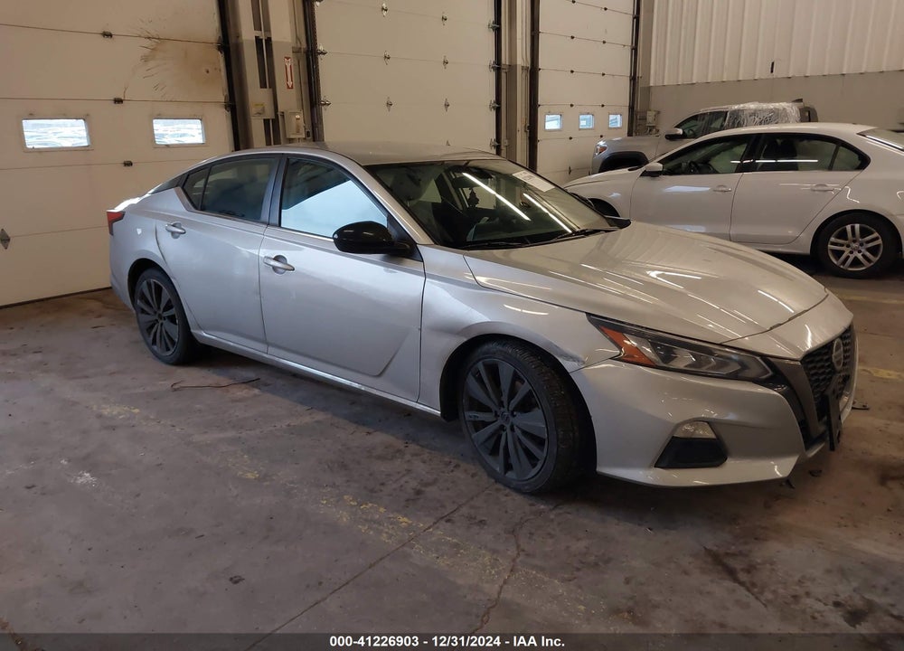 2021 NISSAN ALTIMA SR FWD VIN: 1N4BL4CV1MN388028