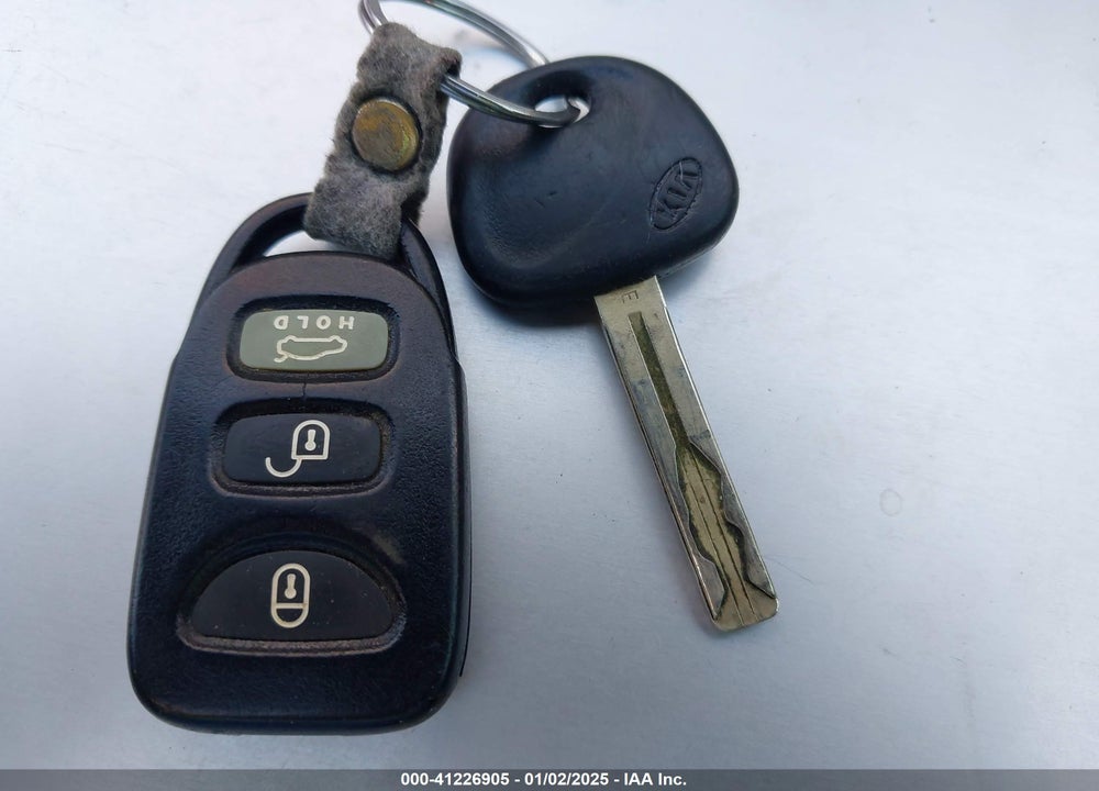 2010 KIA OPTIMA LX VIN: KNAGG4A81A5446407