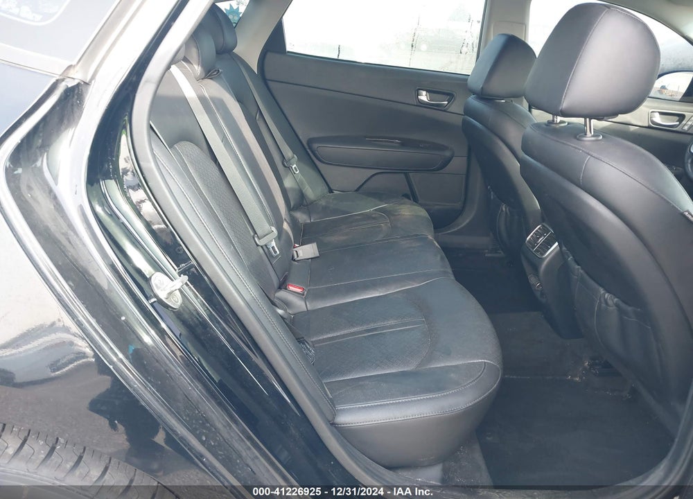 2018 KIA OPTIMA EX VIN: 5XXGU4L37JG231817