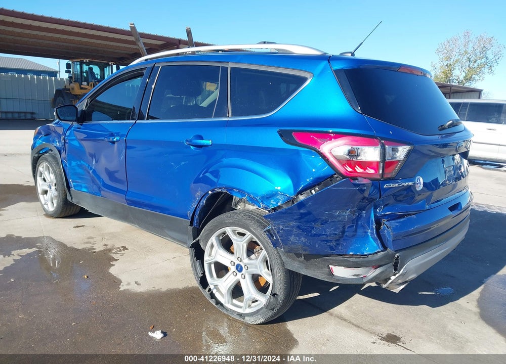 2017 TITAN FORD ESCAPE IUM VIN: 1FMCU0J95HUC33905