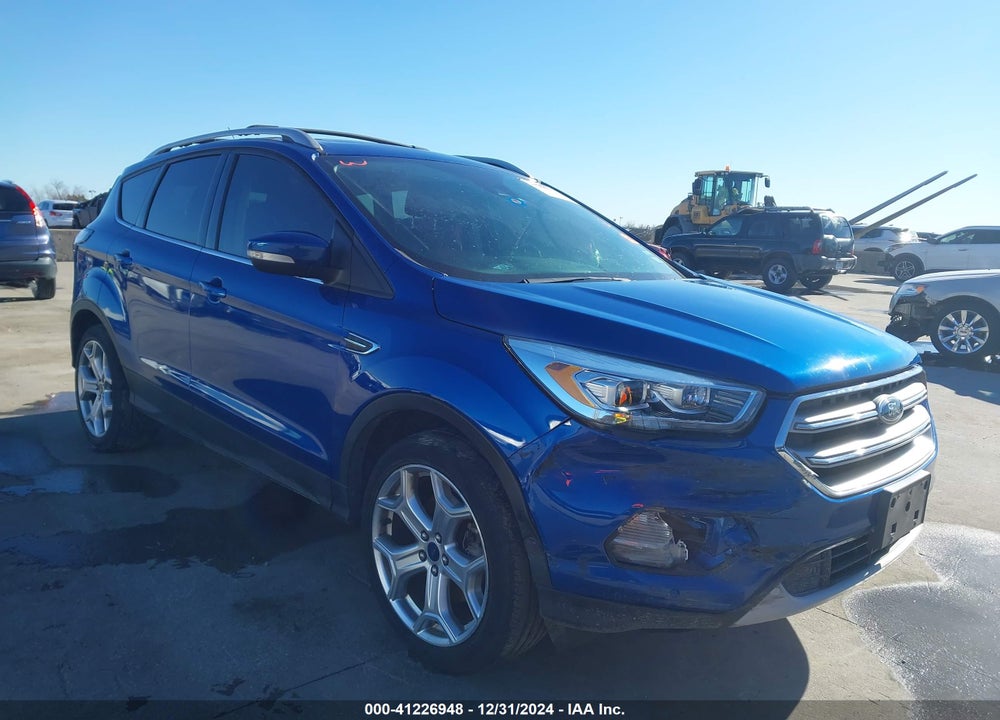 2017 TITAN FORD ESCAPE IUM VIN: 1FMCU0J95HUC33905