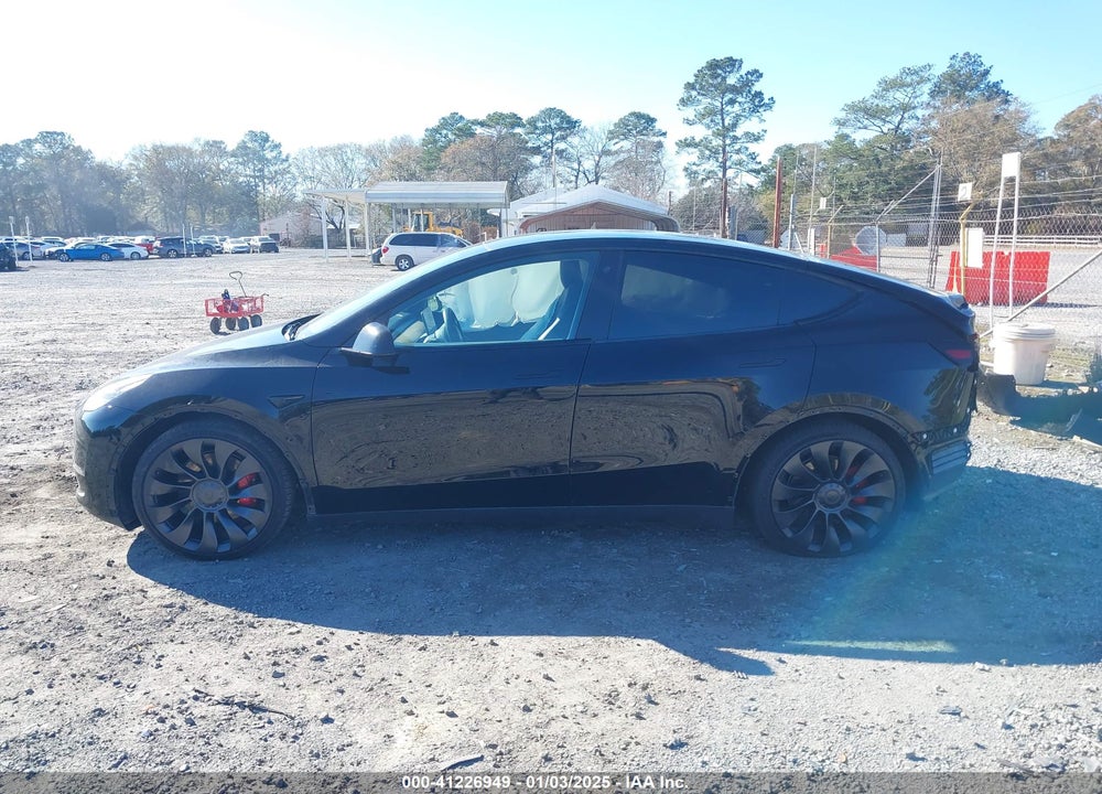 2022 TESLA MODEL Y PERFORMANCE DUAL MOTOR ALL-WHEEL DRIVE VIN: 7SAYGDEF3NF464527
