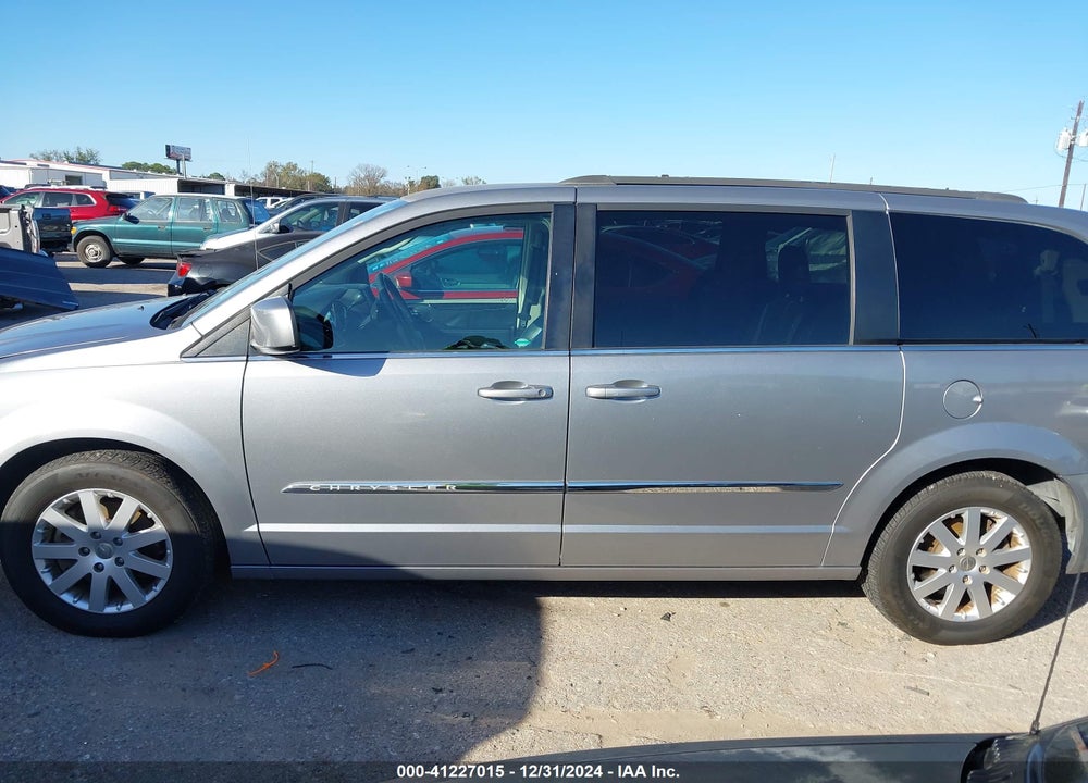 2016 CHRYSLER TOWN & COUNTRY TOURING VIN: 2C4RC1BG4GR300638