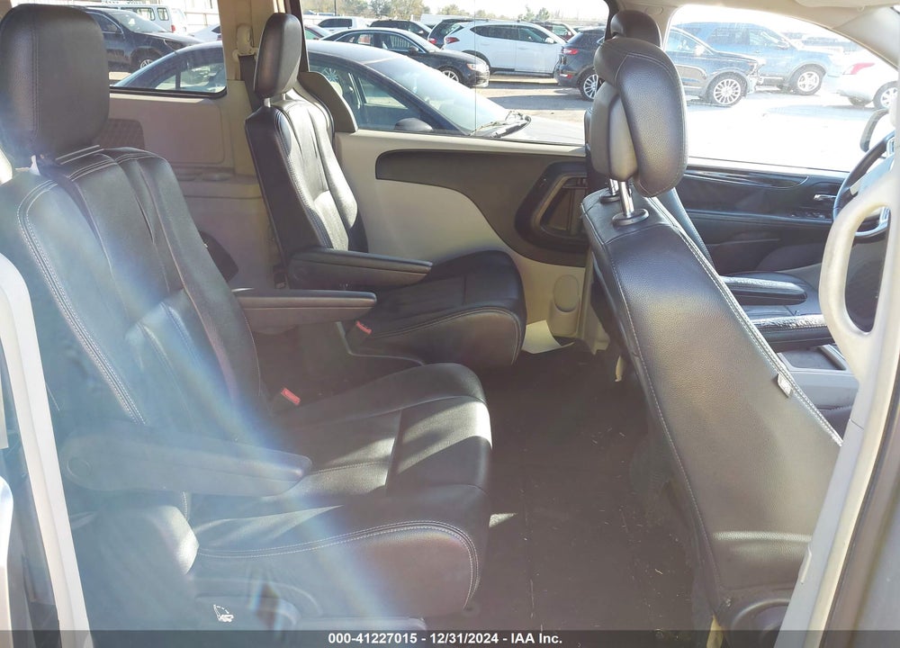 2016 CHRYSLER TOWN & COUNTRY TOURING VIN: 2C4RC1BG4GR300638