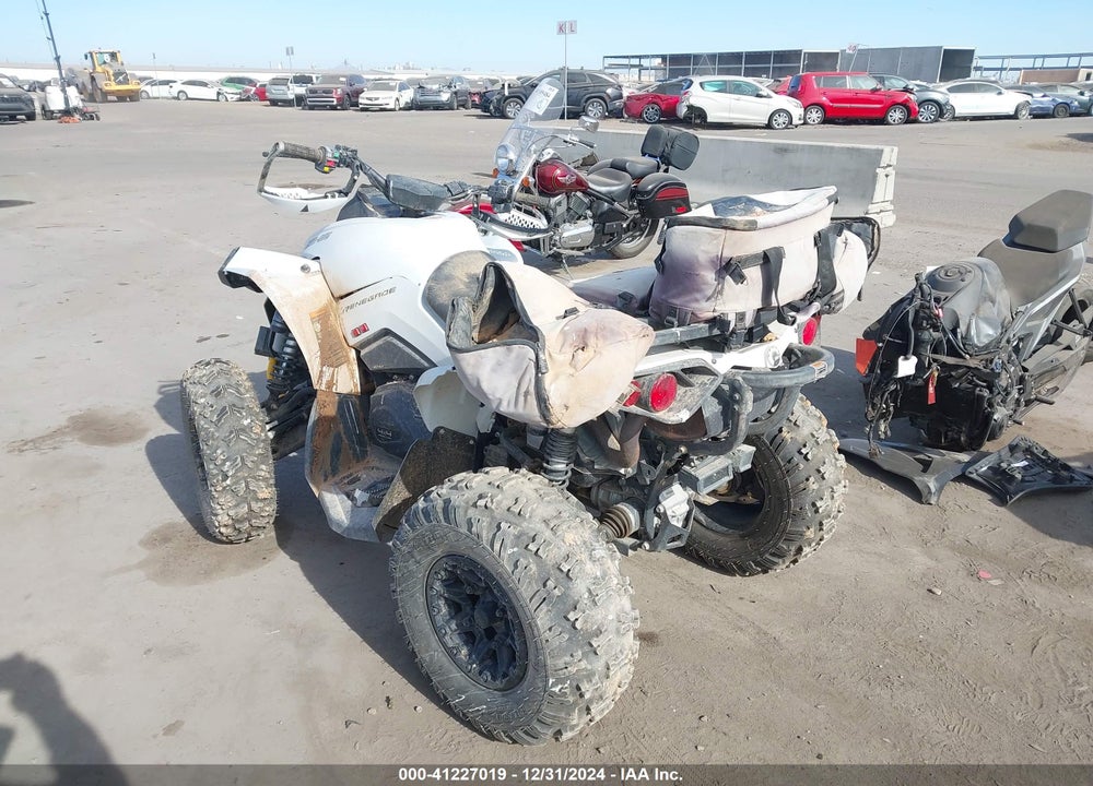 2023 CAN-AM RENEGADE X XC 1000R VIN: 3JBMXAX47PJ000374