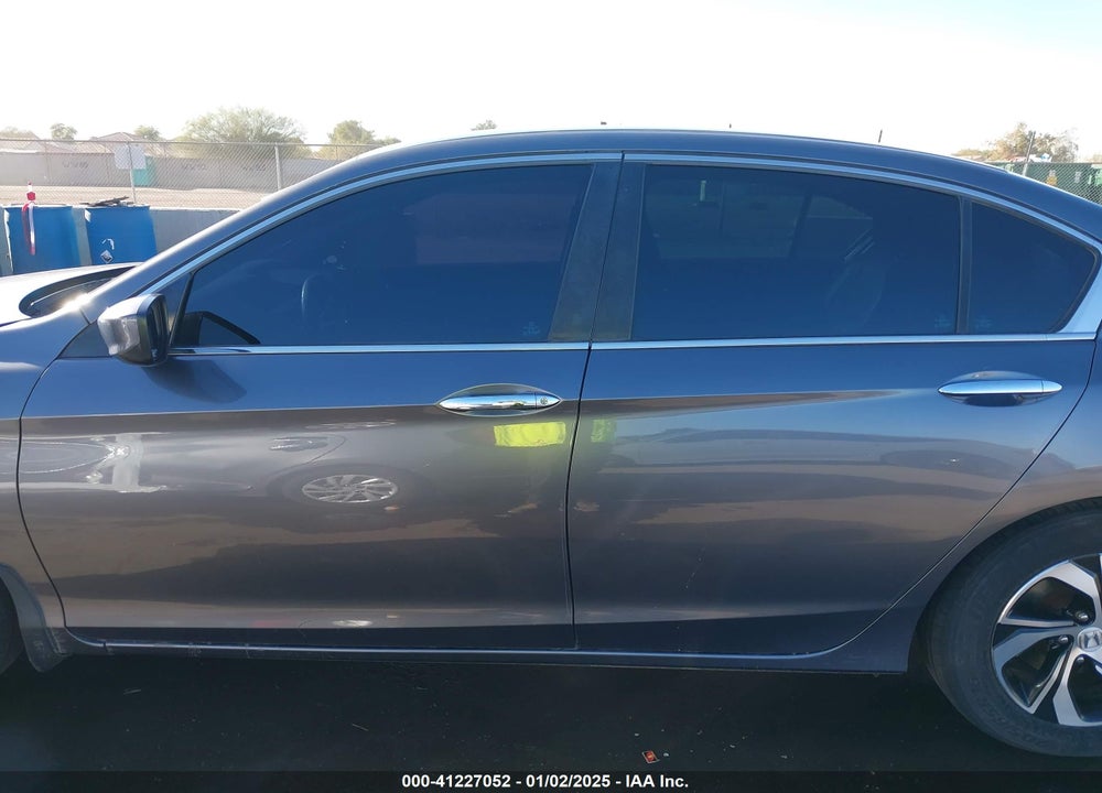 2017 HONDA ACCORD LX VIN: 1HGCR2F32HA136766