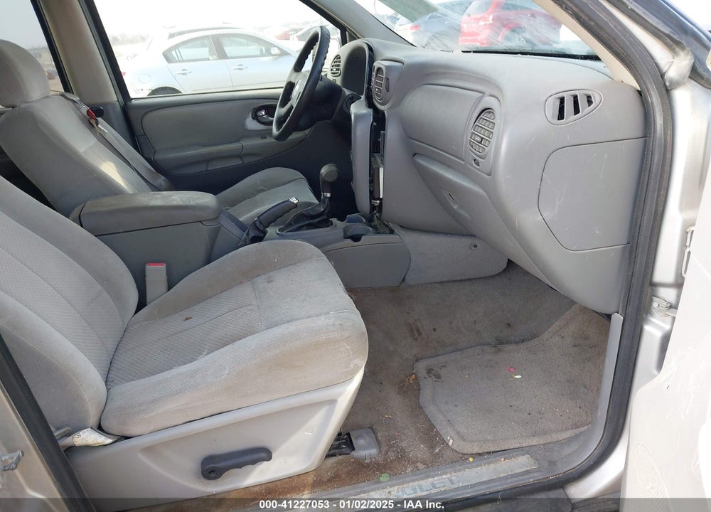 2007 CHEVROLET TRAILBLAZER LS VIN: 1GNDT13S672262204