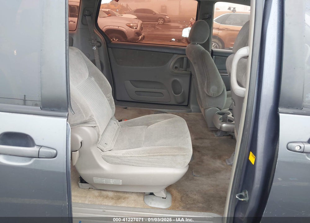 2006 TOYOTA SIENNA CE VIN: 5TDZA23C36S401408