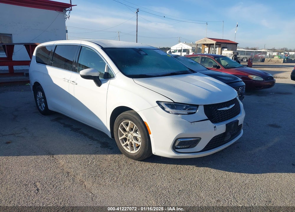 2023 CHRYSLER PACIFICA TOURING L VIN: 2C4RC1BGXPR586303