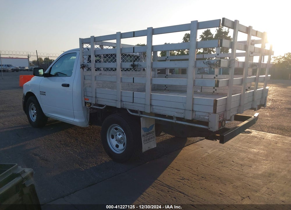 2017 RAM 1500 VIN: 3C6JR6AG4HG504736