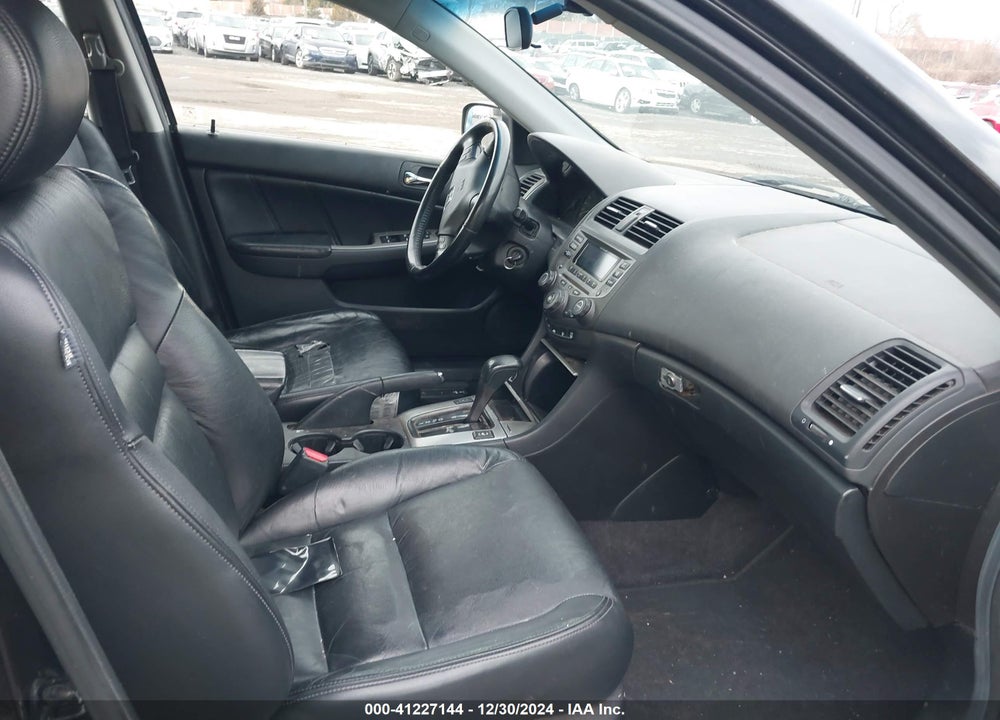 2007 HONDA ACCORD 2.4 EX VIN: 1HGCM568X7A028373