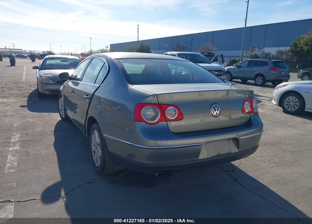 2006 VOLKSWAGEN PASSAT 2.0T VIN: WVWAK93C16P061561