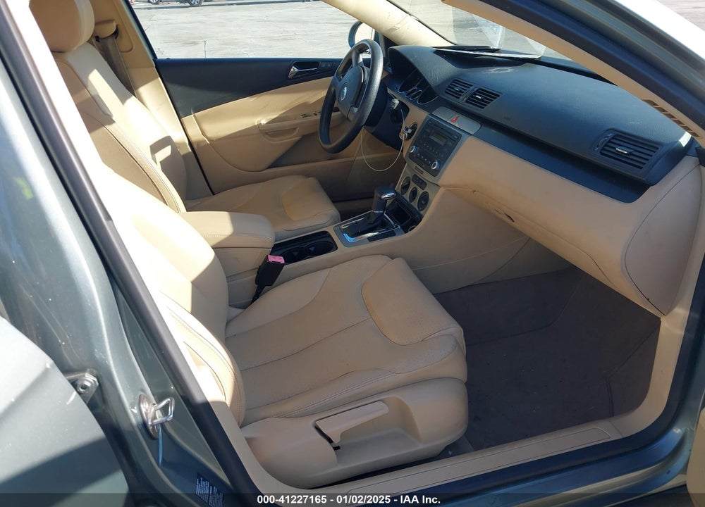 2006 VOLKSWAGEN PASSAT 2.0T VIN: WVWAK93C16P061561