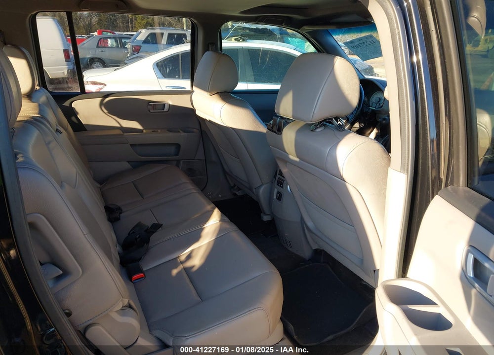 2013 HONDA PILOT EX-L VIN: 5FNYF4H57DB003218