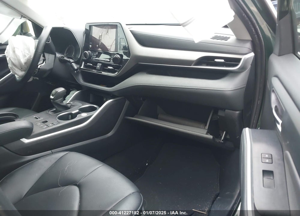 2023 TOYOTA HIGHLANDER XLE VIN: 5TDKDRAH4PS501860
