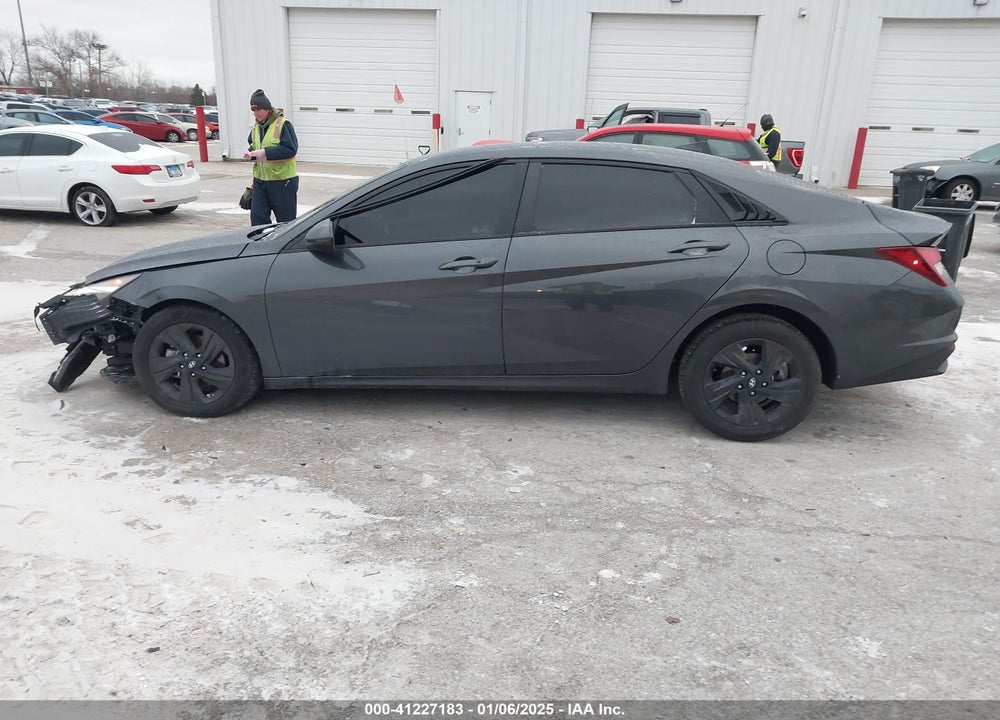 2021 HYUNDAI ELANTRA VIN: 5NPLS4AG4MH012736