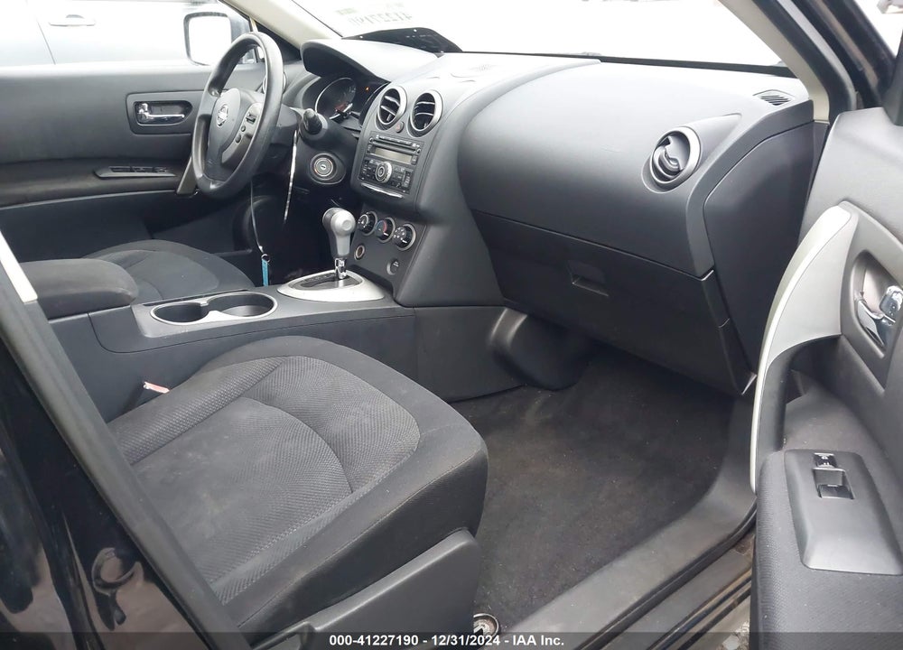 2011 NISSAN ROGUE S VIN: JN8AS5MT1BW567077