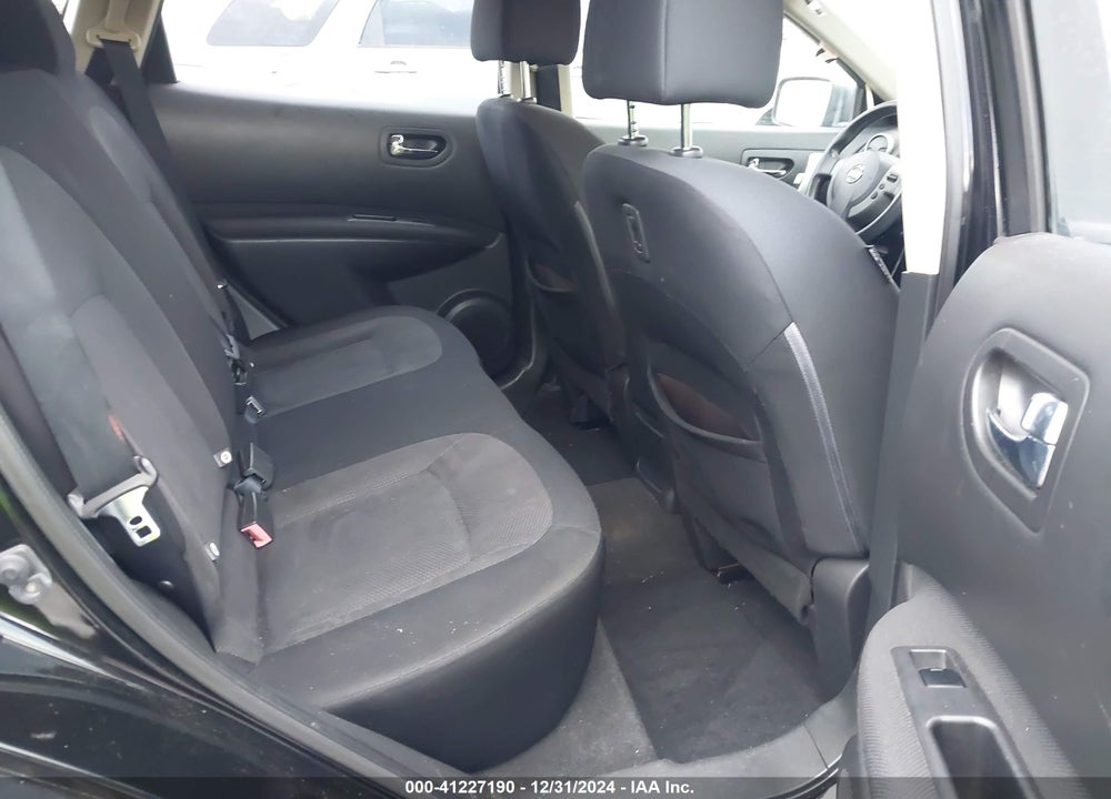 2011 NISSAN ROGUE S VIN: JN8AS5MT1BW567077