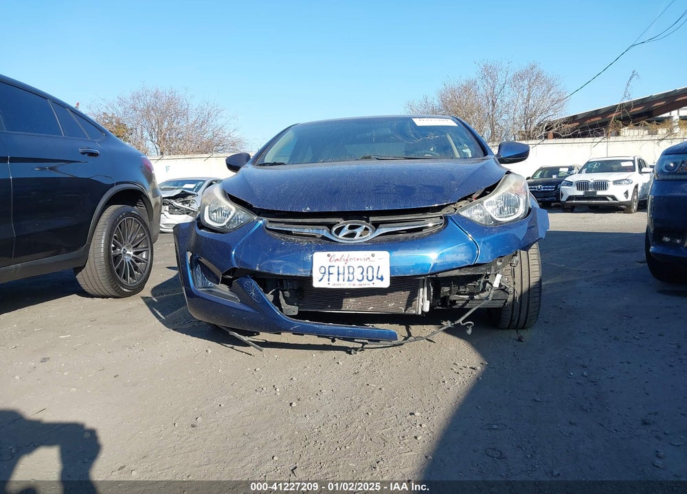 2016 HYUNDAI ELANTRA SE VIN: 5NPDH4AE2GH703852