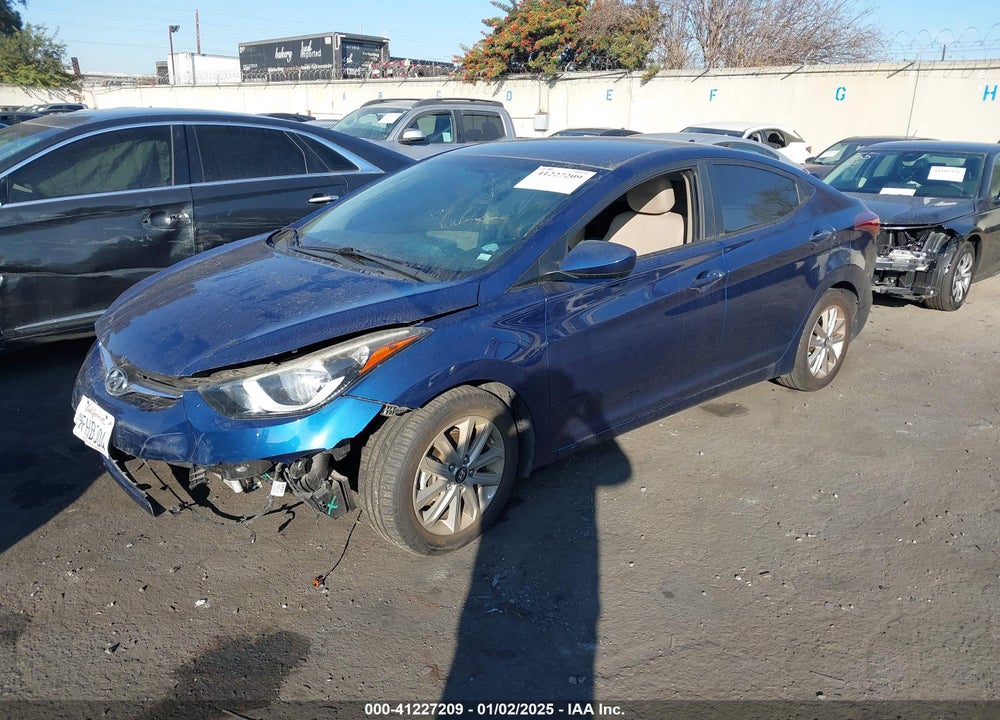 2016 HYUNDAI ELANTRA SE VIN: 5NPDH4AE2GH703852