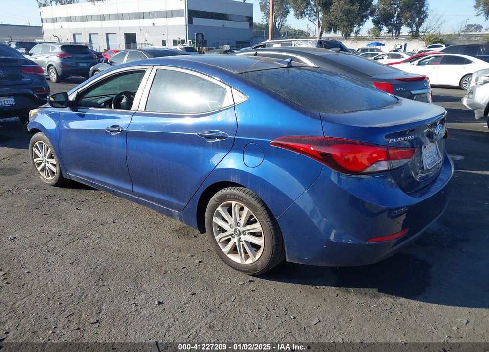 2016 HYUNDAI ELANTRA SE VIN: 5NPDH4AE2GH703852