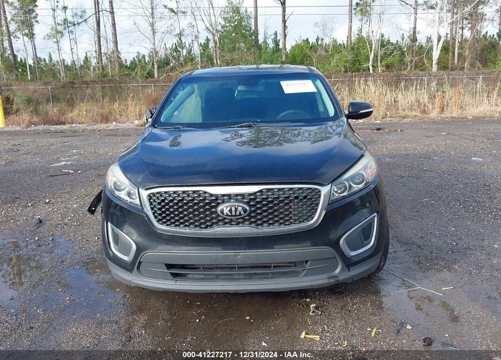 2017 KIA SORENTO 2.4L L VIN: 5XYPG4A33HG286930