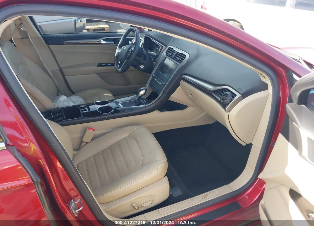 2013 FORD FUSION SE VIN: 3FA6P0HR9DR325427