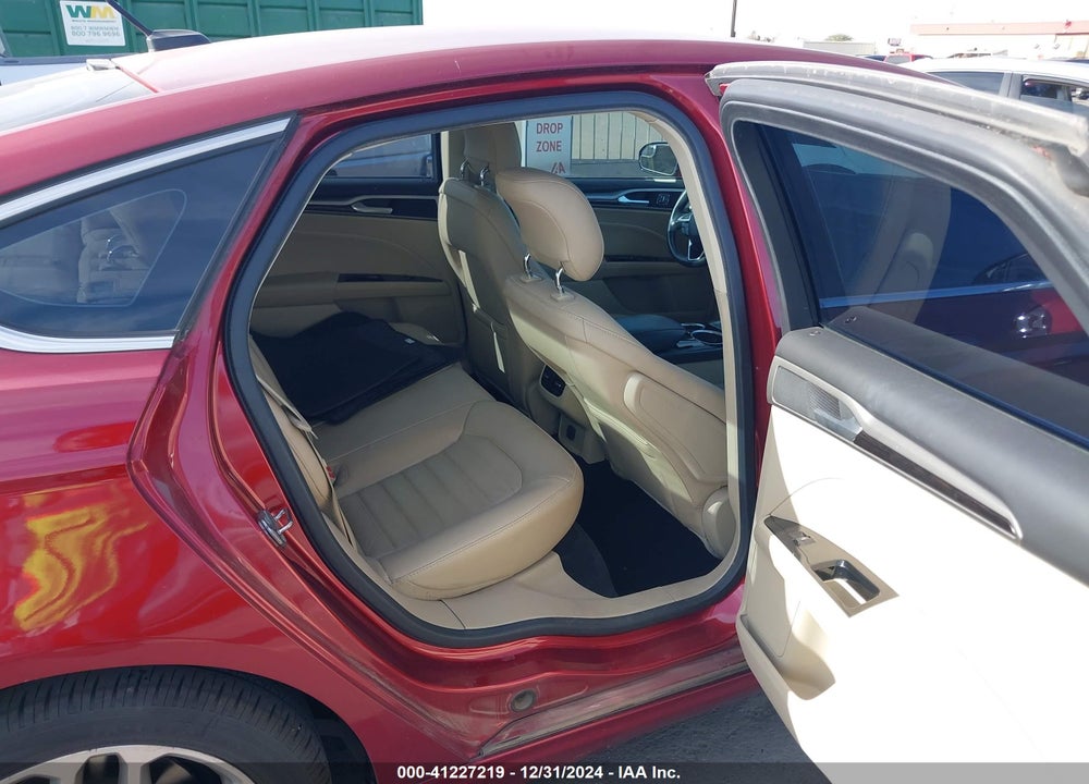 2013 FORD FUSION SE VIN: 3FA6P0HR9DR325427