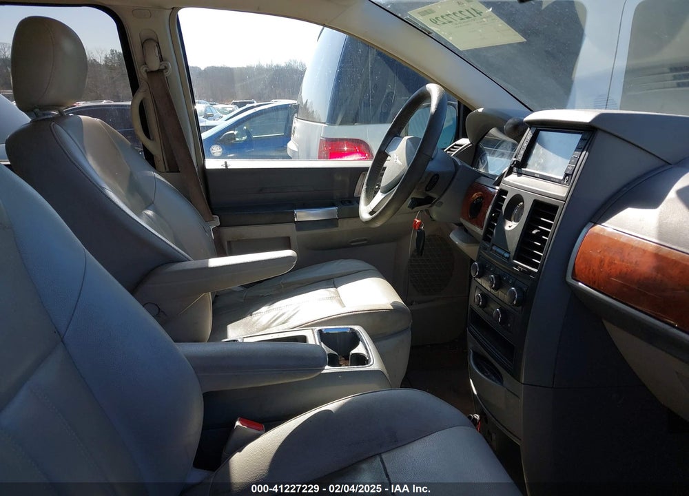 2008 CHRYSLER TOWN & COUNTRY TOURING VIN: 2A8HR54PX8R681324