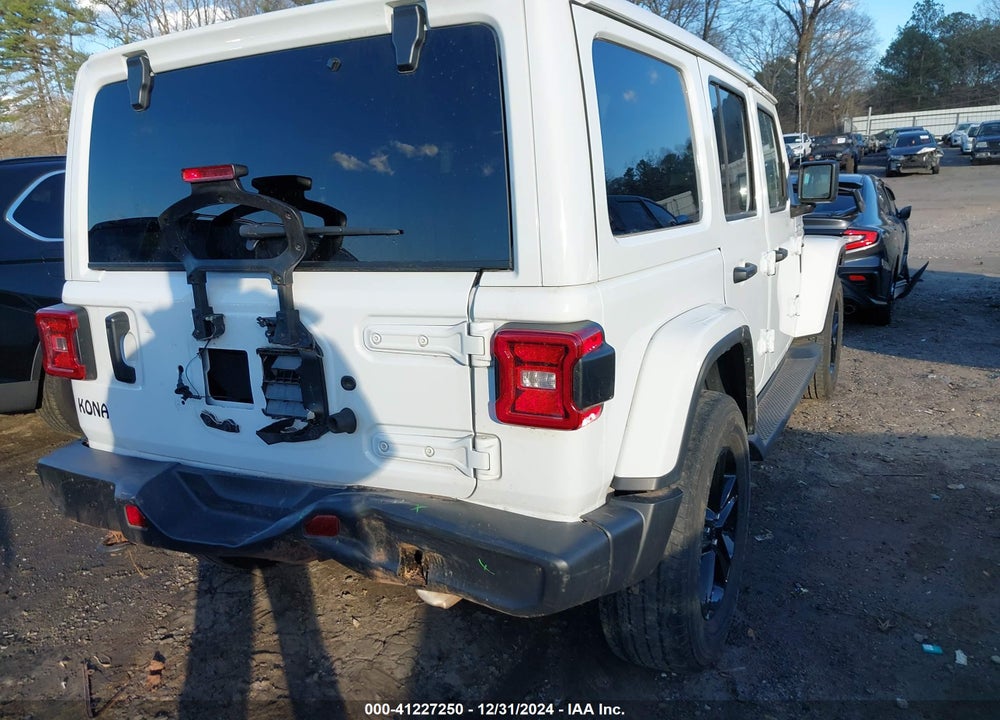 2020 JEEP WRANGLER UNLIMITED SAHARA ALTITUDE 4X4 VIN: 1C4HJXEG9LW300801