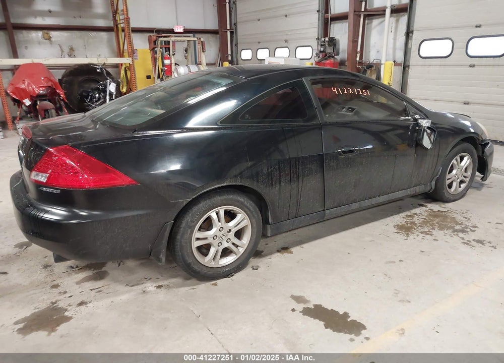 2007 HONDA ACCORD 2.4 EX VIN: 1HGCM727X7A011761