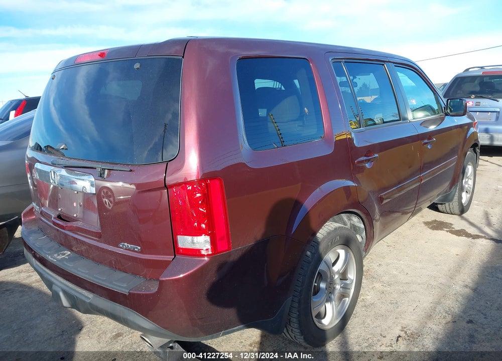 2013 HONDA PILOT EX VIN: 5FNYF4H4XDB083931