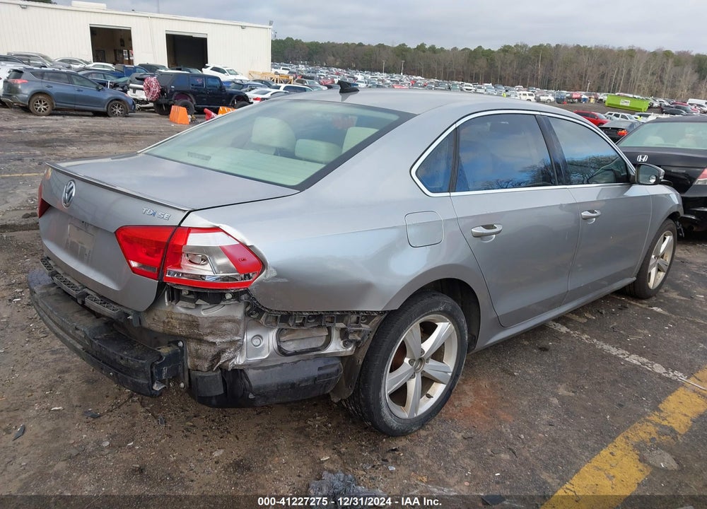 2013 VOLKSWAGEN PASSAT VIN: 1VWBN7A31DC002093