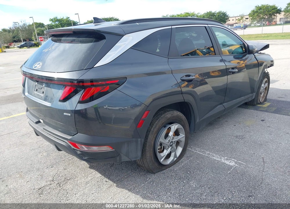 2024 HYUNDAI TUCSON SEL VIN: 5NMJBCDE8RH358109
