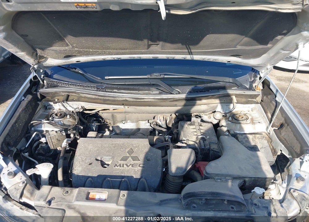 2018 MITSUBISHI OUTLANDER SEL VIN: JA4AD3A38JJ005732