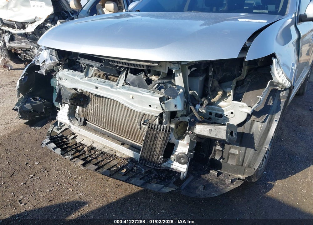 2018 MITSUBISHI OUTLANDER SEL VIN: JA4AD3A38JJ005732