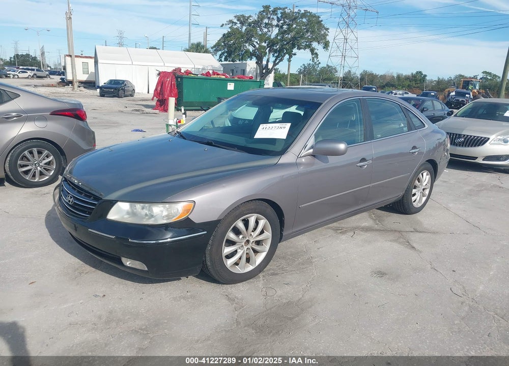 2006 HYUNDAI AZERA LIMITED/SE VIN: KMHFC46F06A119878