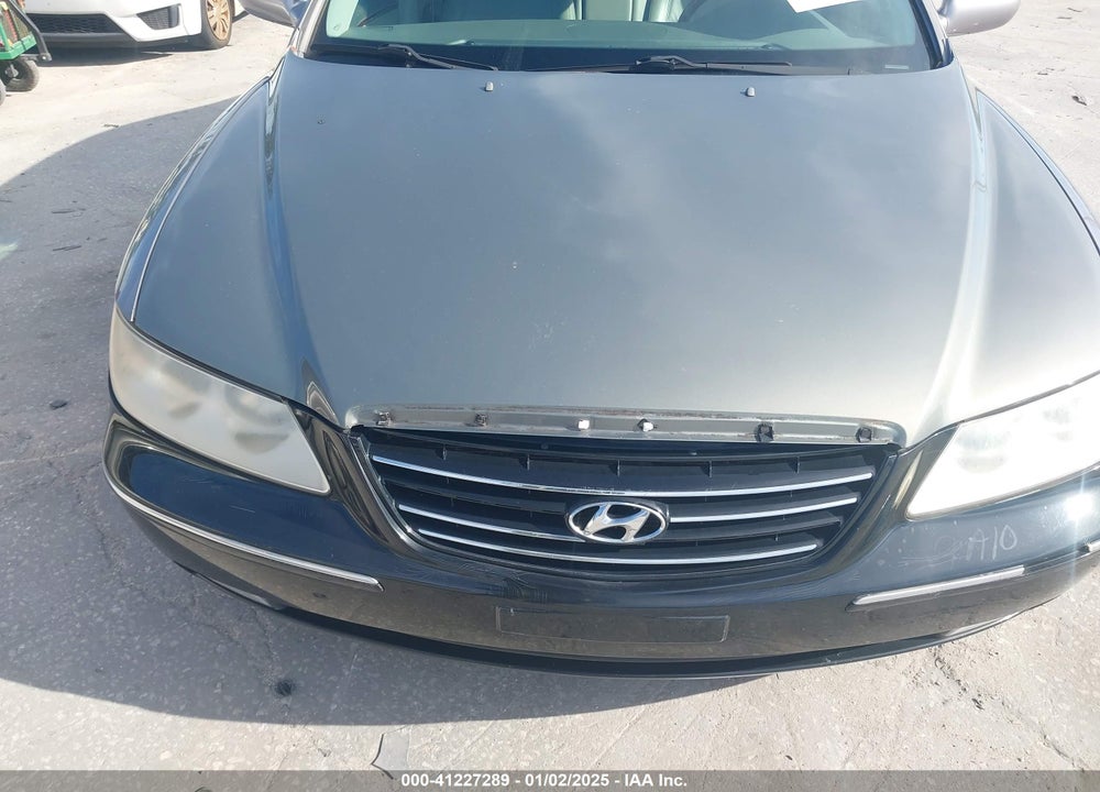 2006 HYUNDAI AZERA LIMITED/SE VIN: KMHFC46F06A119878