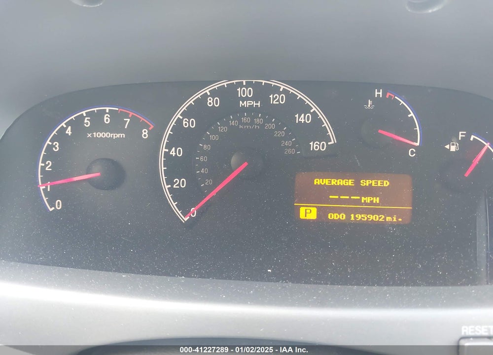 2006 HYUNDAI AZERA LIMITED/SE VIN: KMHFC46F06A119878