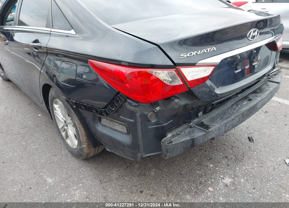 2011 HYUNDAI SONATA GLS VIN: 5NPEB4AC2BH233187