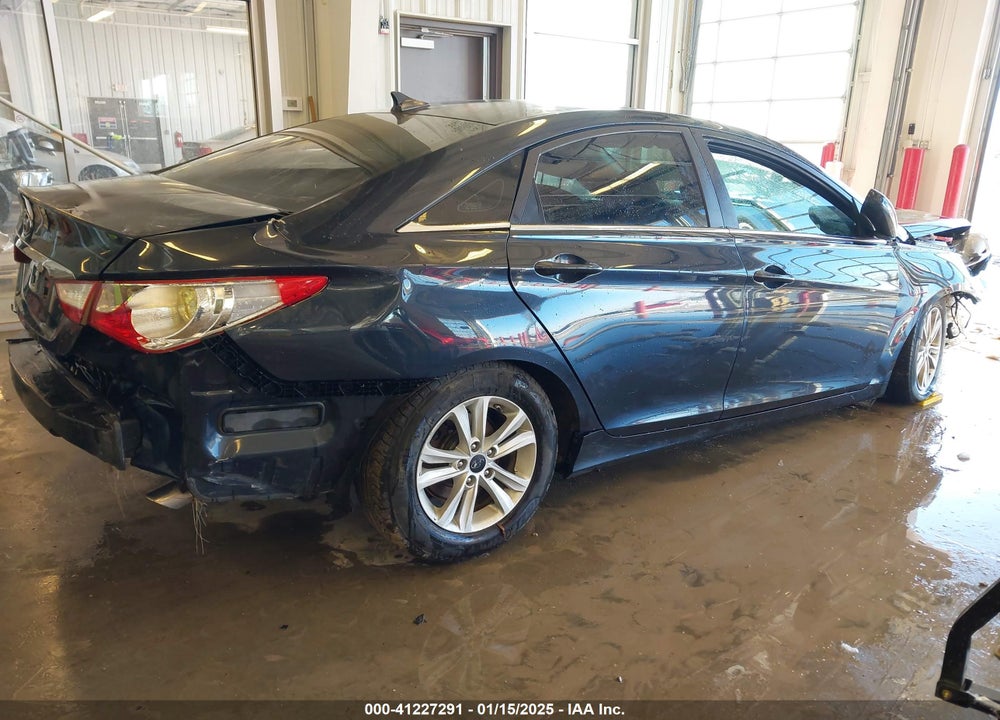 2011 HYUNDAI SONATA GLS VIN: 5NPEB4AC2BH233187