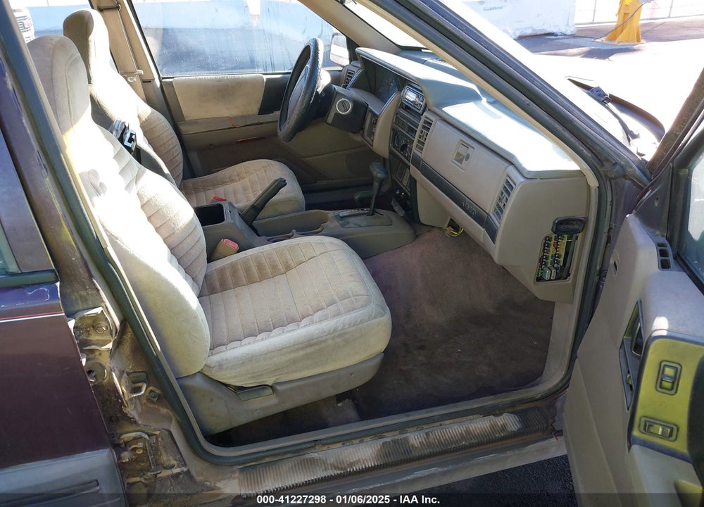 1995 JEEP GRAND CHEROKEE LAREDO VIN: 1J4GZ58S2SC658339