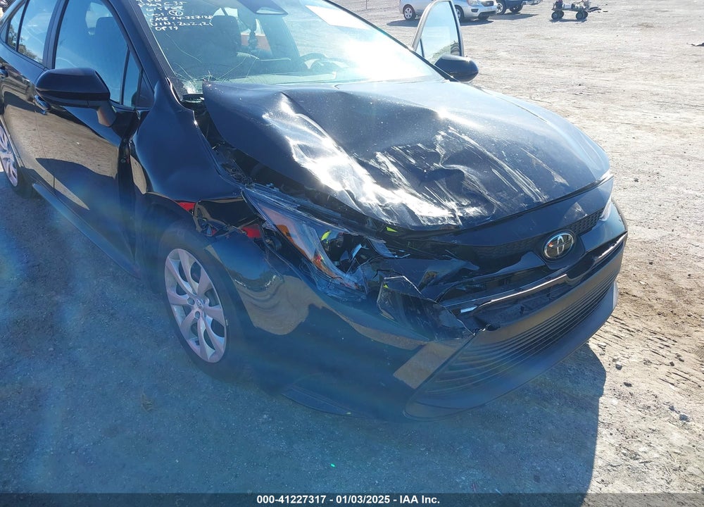 2024 TOYOTA COROLLA LE VIN: 5YFB4MDE2RP202321