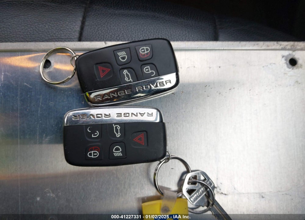 2013 LAND ROVER RANGE ROVER EVOQUE PURE VIN: SALVR2BGXDH725770