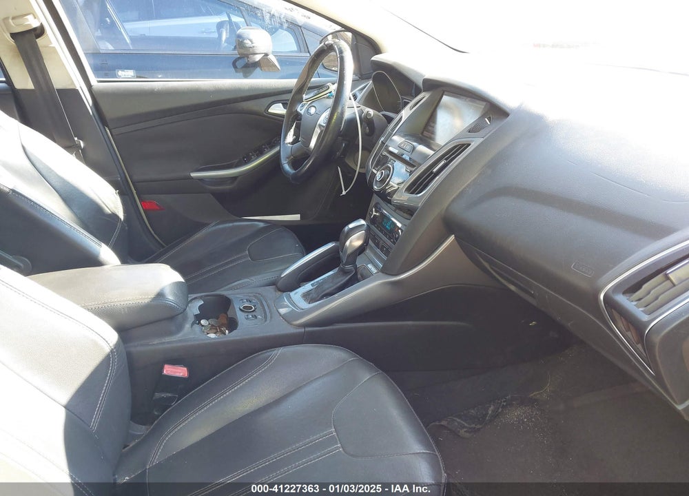 2013 FORD FOCUS TITANIUM VIN: 1FADP3N20DL275063