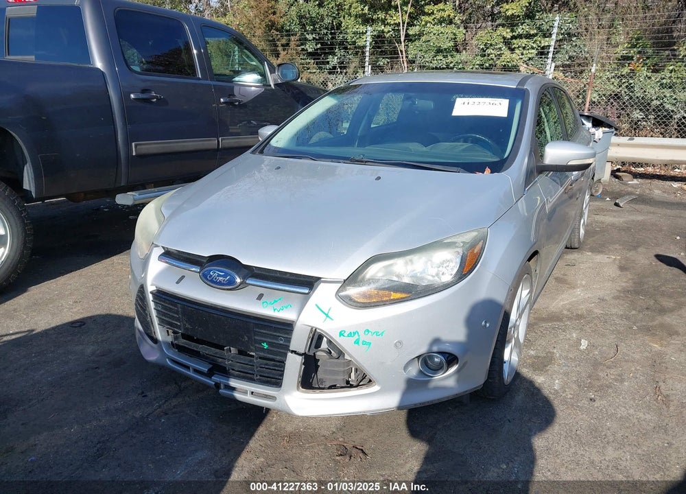 2013 FORD FOCUS TITANIUM VIN: 1FADP3N20DL275063