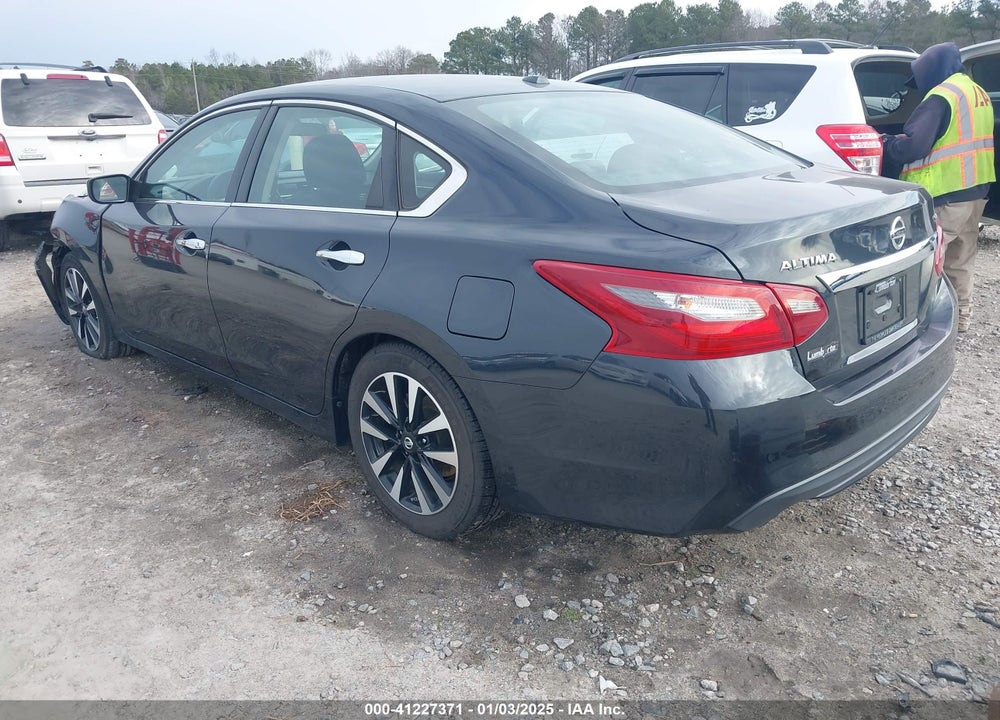 2018 NISSAN ALTIMA VIN: 1N4AL3AP9JC240551