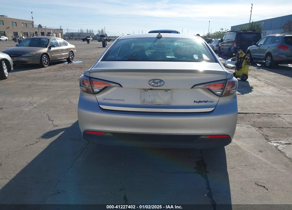 2016 HYUNDAI SONATA HYBRID SE VIN: KMHE24L12GA012677